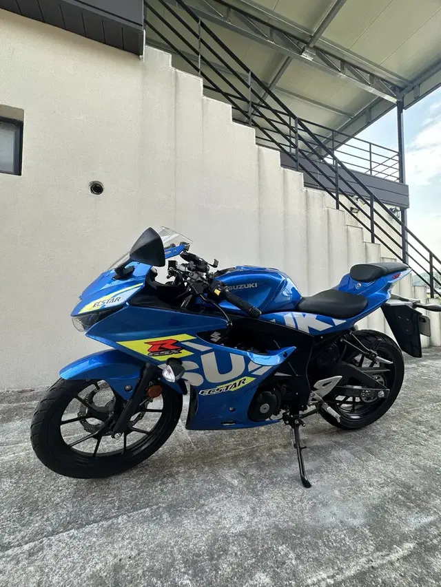 스즈키 gsxr 125