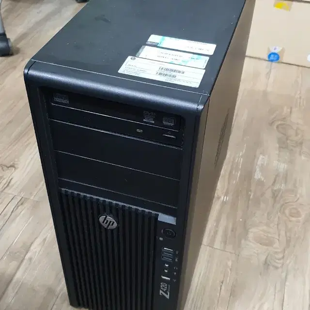 HP Z420 워크스테이션팝니다