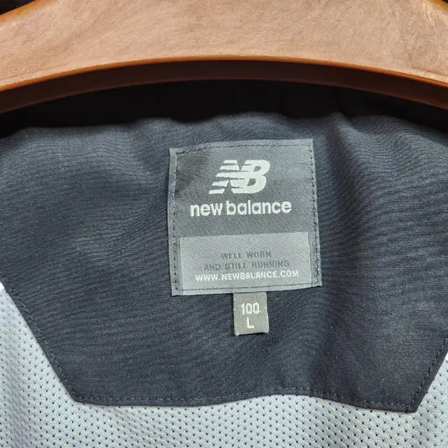 L/ newbalance 뉴발란스 남성 코치 자켓 /35