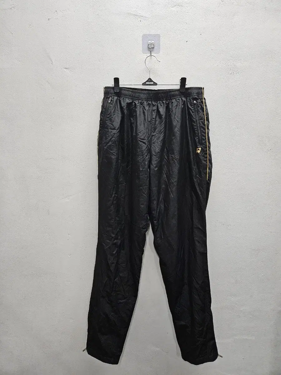 105 Yonex Baselock Pants