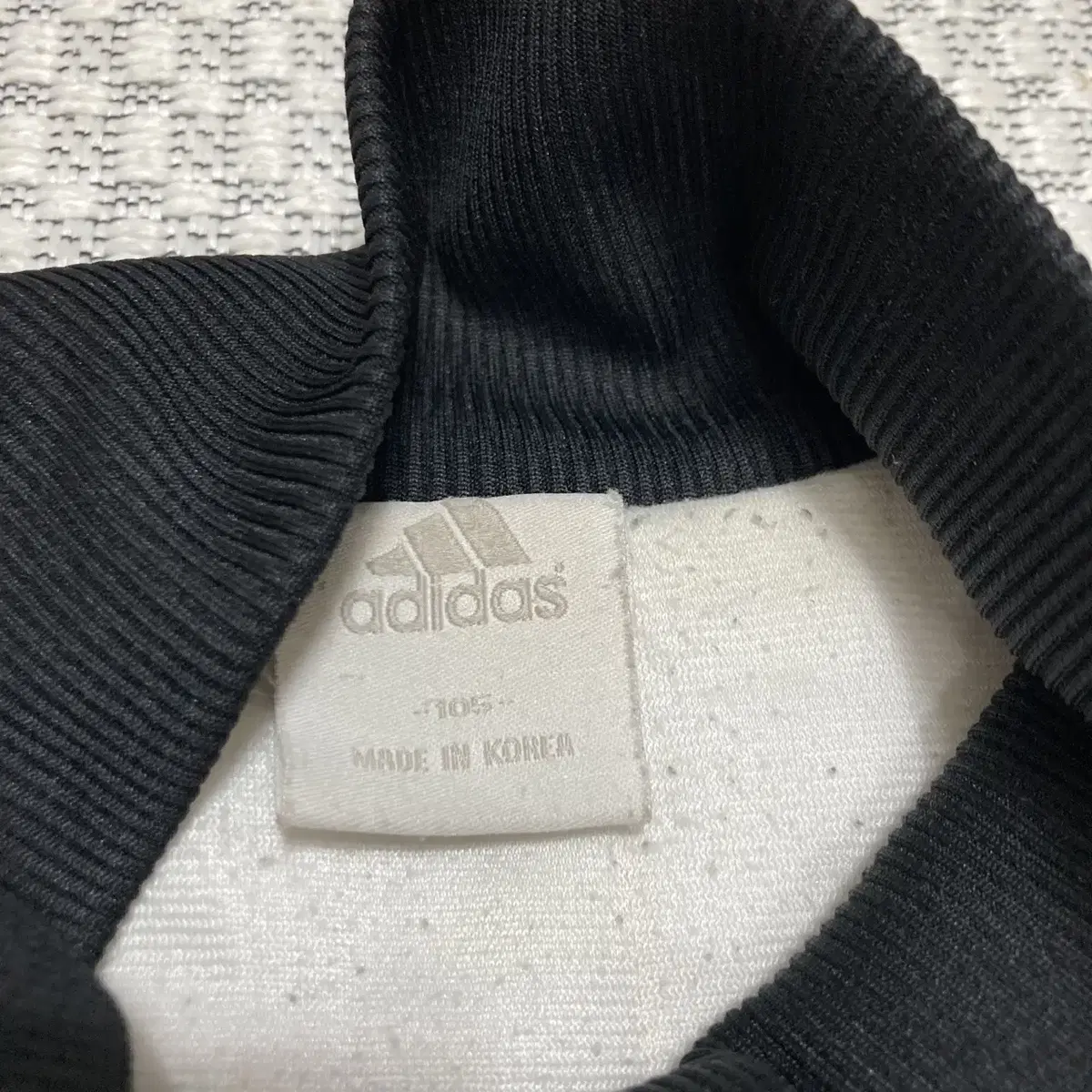 ADIDAS 아디다스 흰검 지그재그3S 패딩 자켓