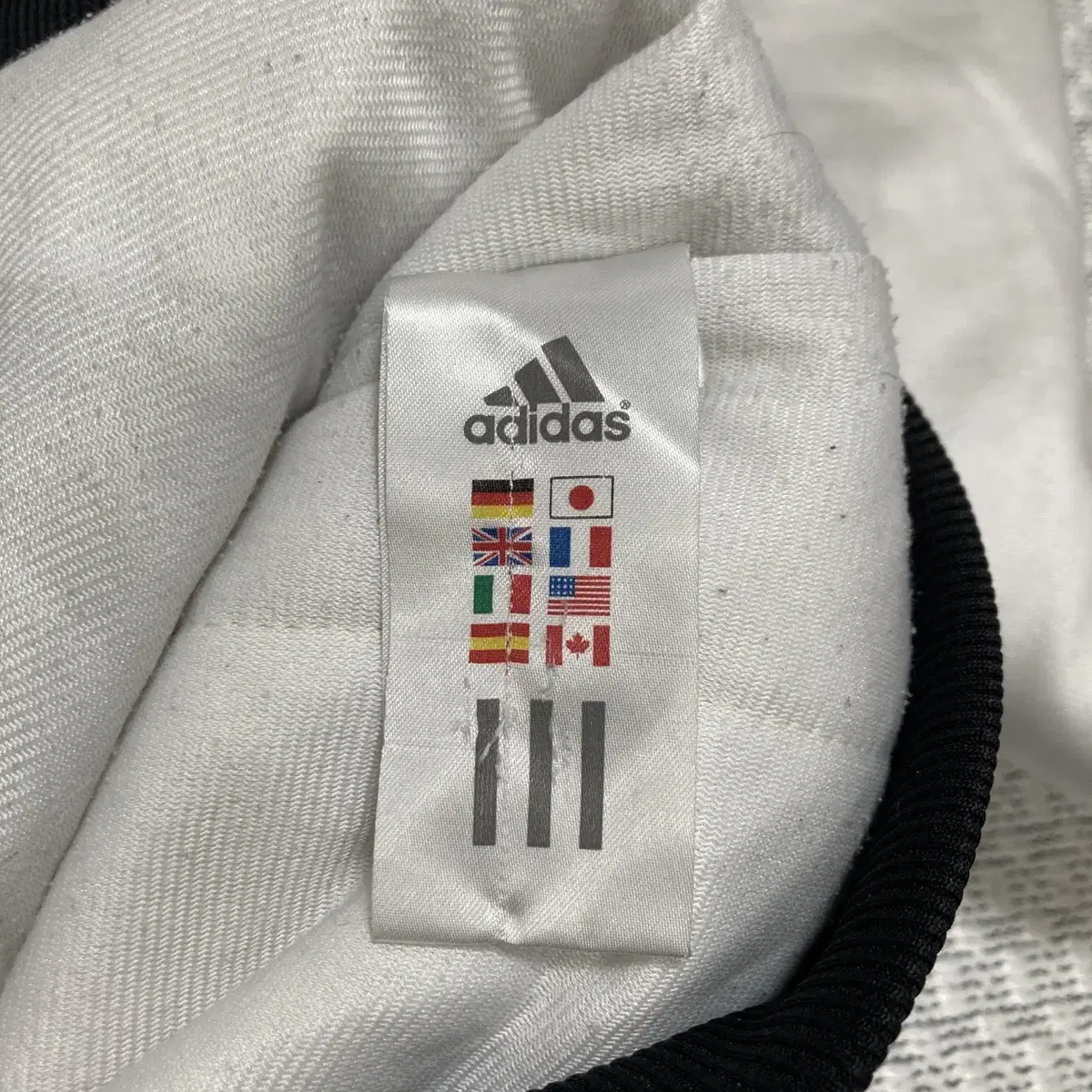 ADIDAS 아디다스 흰검 지그재그3S 패딩 자켓