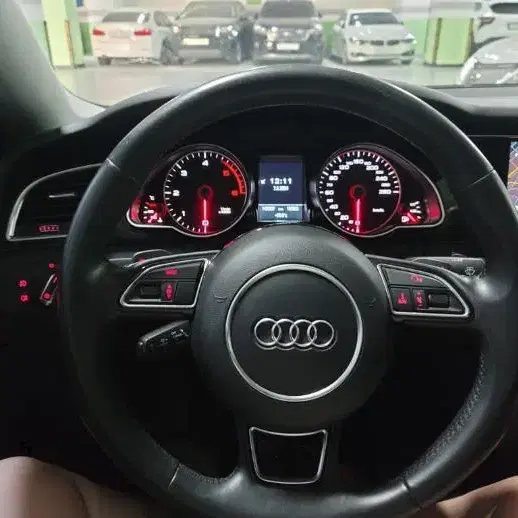 @14년식 아우디 A5 35 TDI 콰트로 스포트백 다