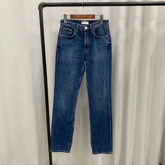 자라 ZARA 여자 일자핏 데님팬츠 청바지 28인치 A07132