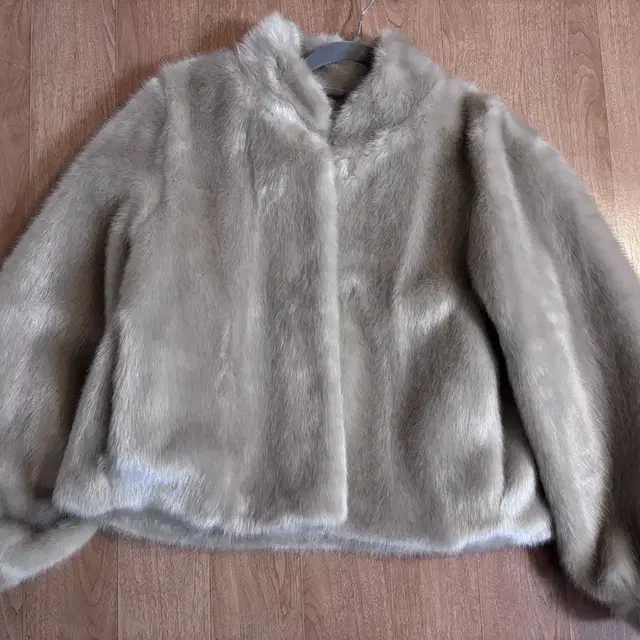 망고매니플리즈 BALLEN ECO FUR JACKET