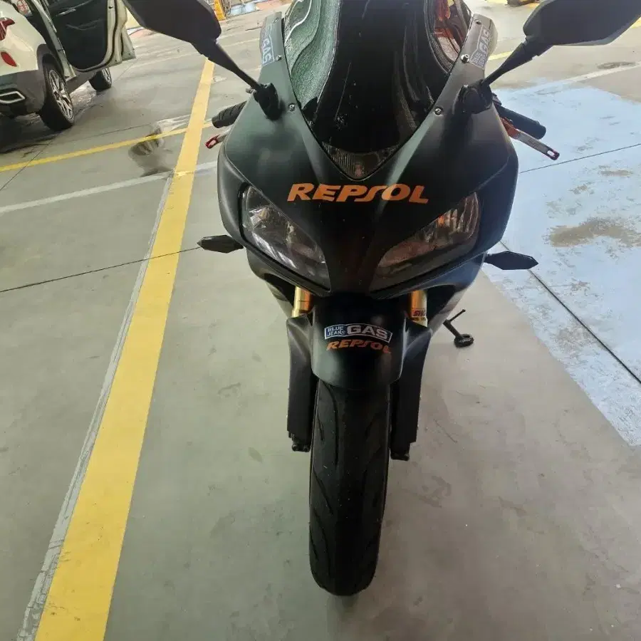 혼다 cbr1000rr 07년식 판매합니다 급하지 않아 가격 다시올립니다