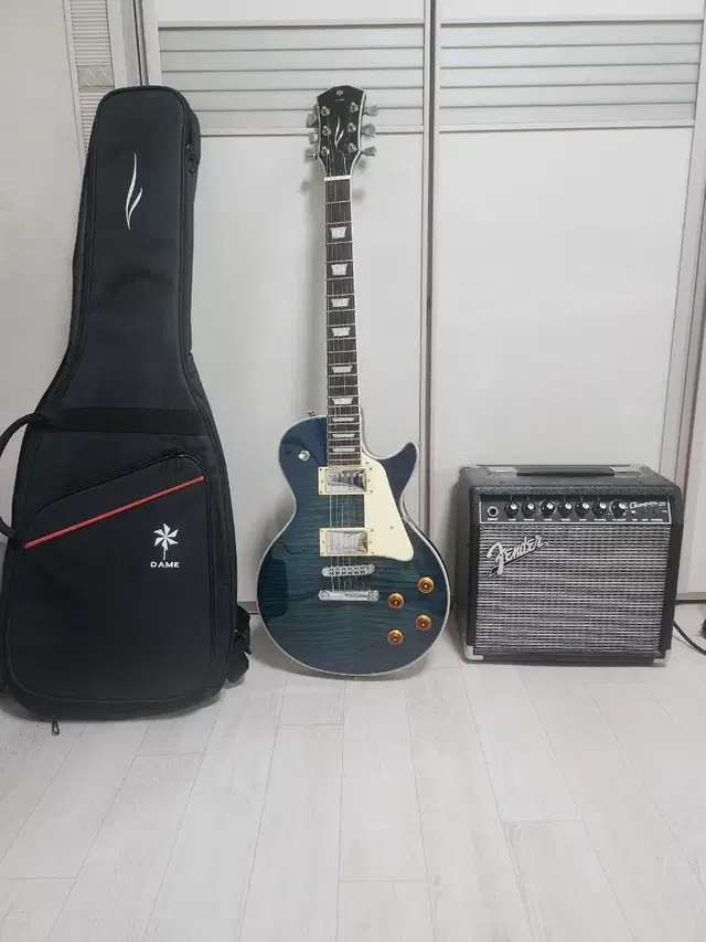 데임 mimd 300일렉기타 판매+앰프 Fender champion 20