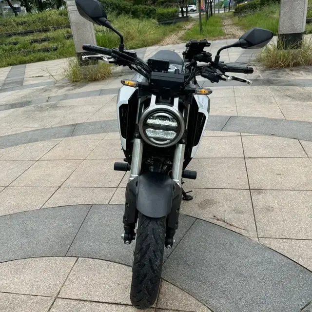 혼다 cb125r 21년형 무꿍무슬립 abs팝니다