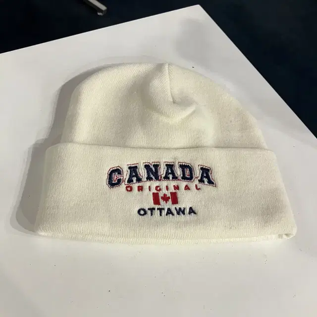 [새상품] canad made 캐나다 오타와 비니