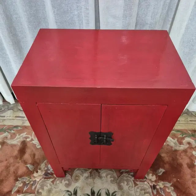 빈티지 chiness style red cabinet