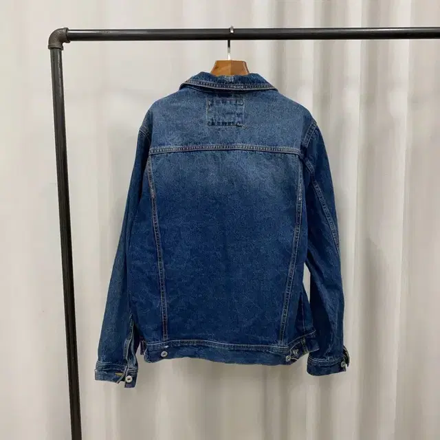 자라 ZARA 워싱데님 청자켓 105 A07153