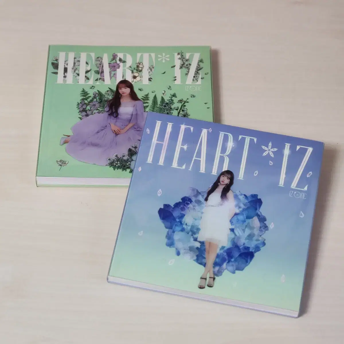 iz*one album violeta yuri cover set wonyoung nayeon chaewon sakura