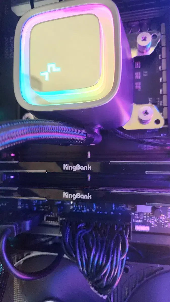 kingbank 16*2(32g) 6800mhz