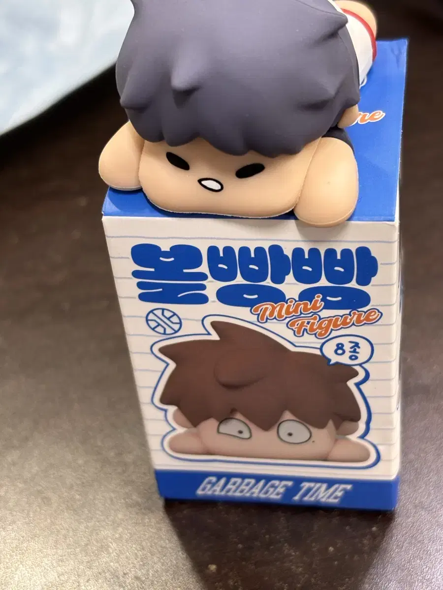 Pop-up bread bun, Jae-seok Jo mini-figure for sale