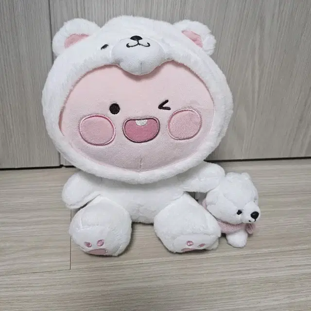 카카오프렌즈 스노우빌리지 북극곰 어피치인형