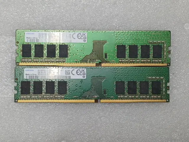 삼성 ddr4 3200aa 8*2 16gb // 빠른클럭