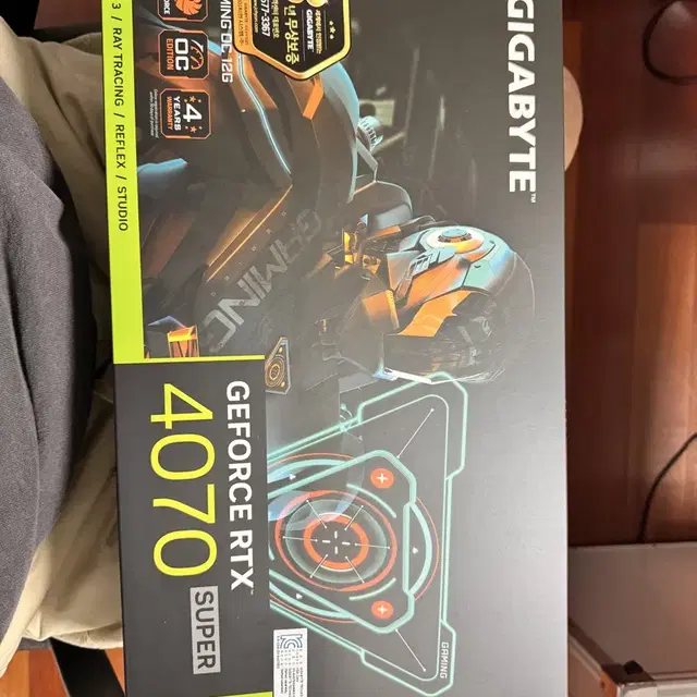 4070super 로 추금드리고 4070ti super 교환