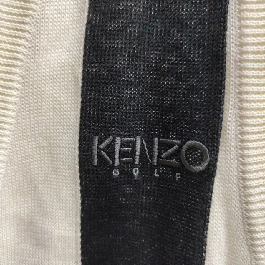 100) KENZO GOLF 니트 베스트 팝니다