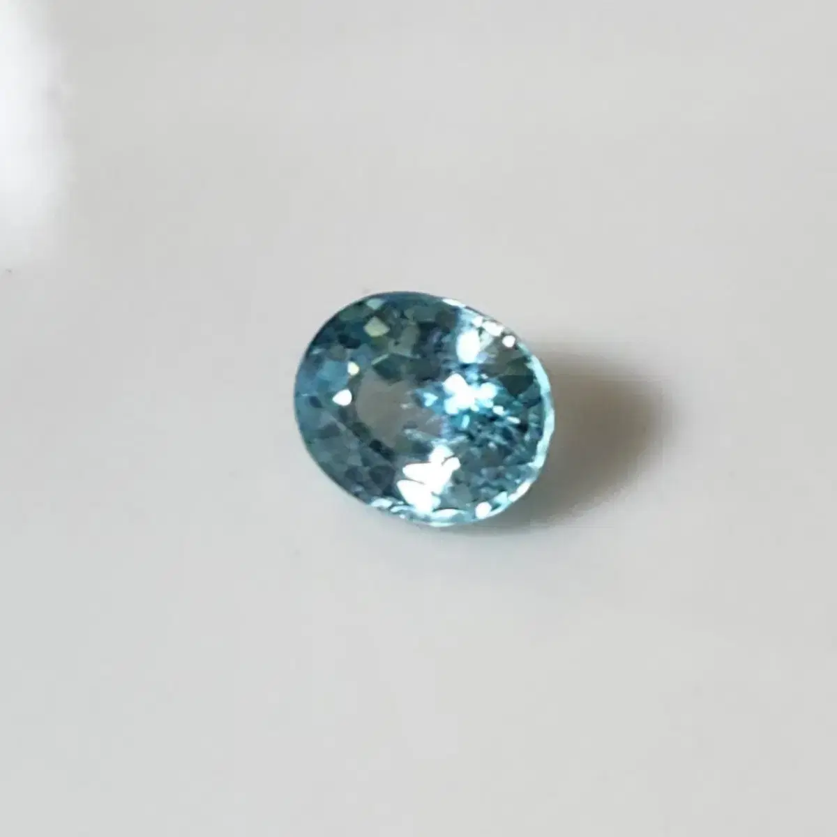 천연 지르콘 나석 /원석 1.68ct