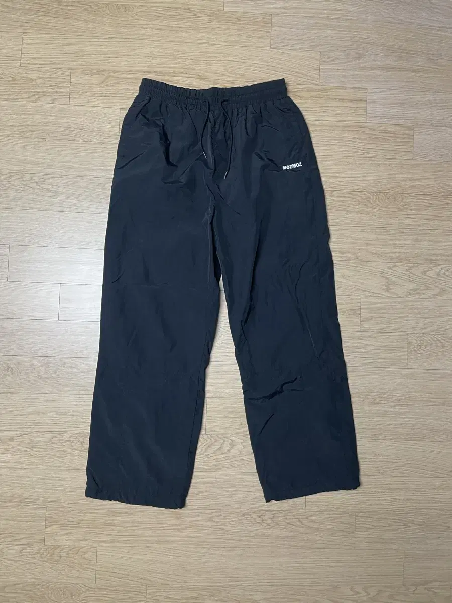 Mozmoz Nylon Pants