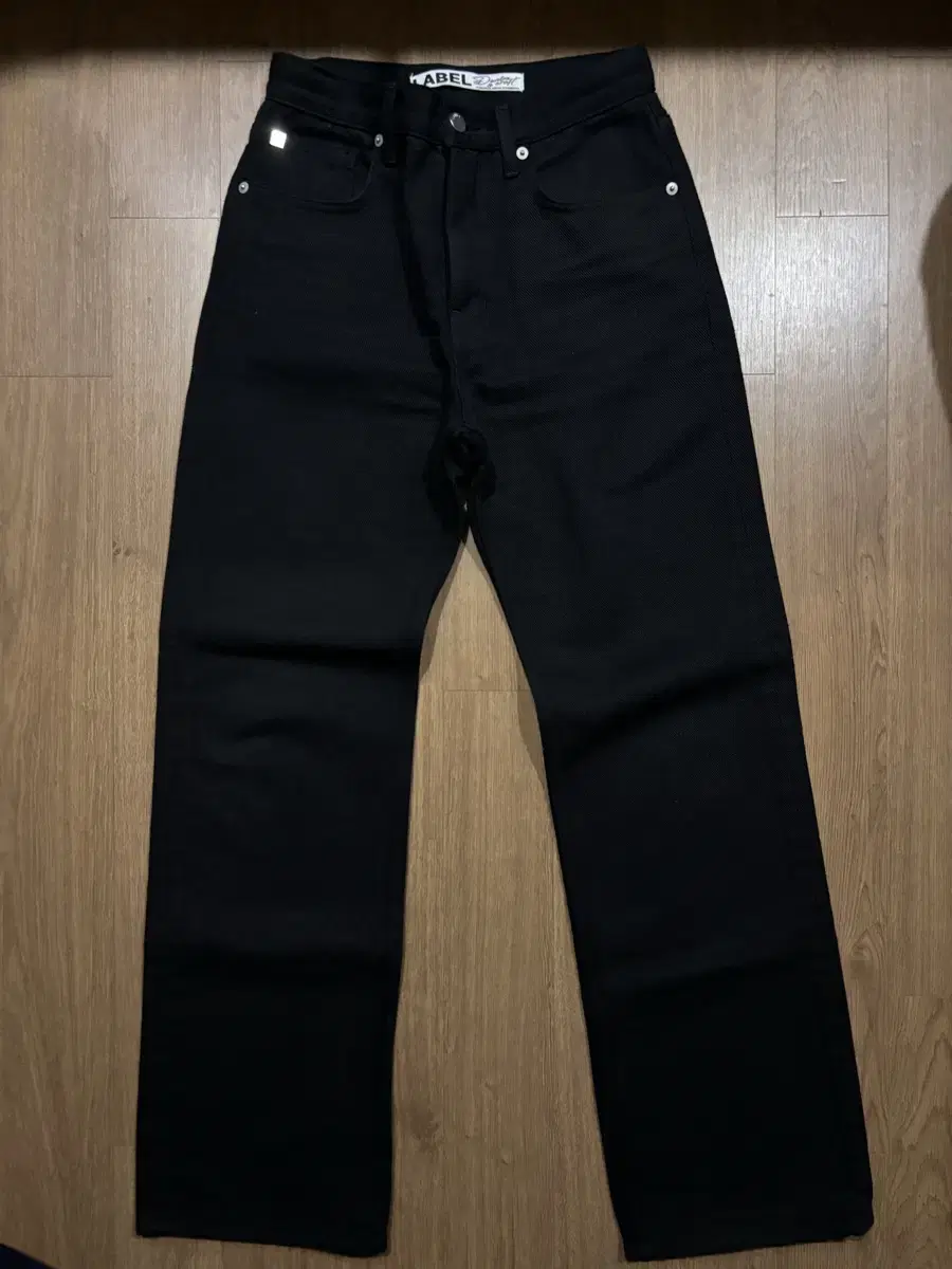 LABEL 라벨 Cole straight fit jeans black