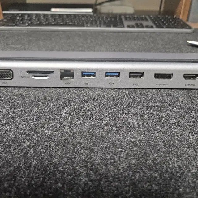 벨킨 11in1 USB-C 멀티 허브 독 팝니다