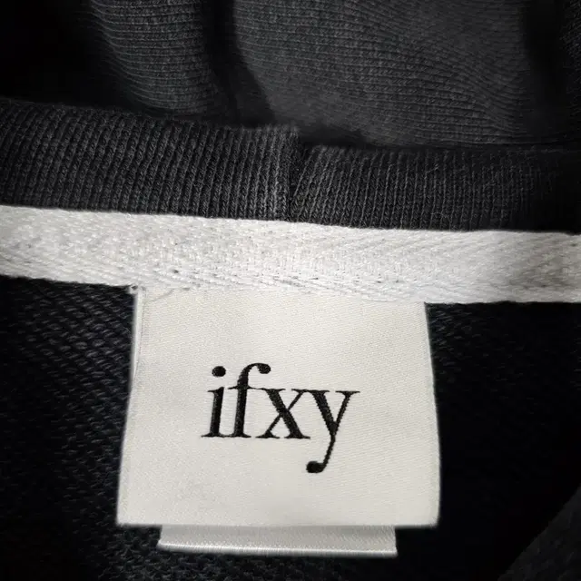 ifxy 크롭 후드티