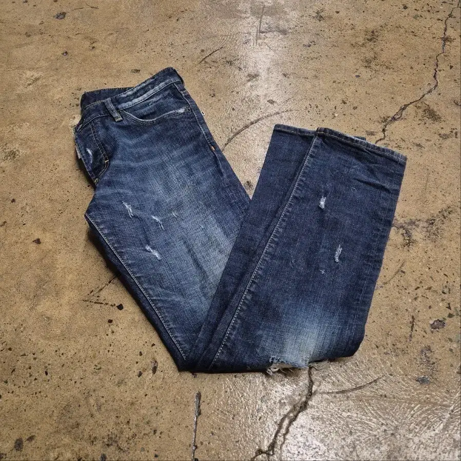 [ Genuine/48 ] Disqualified2 Denim Jeans