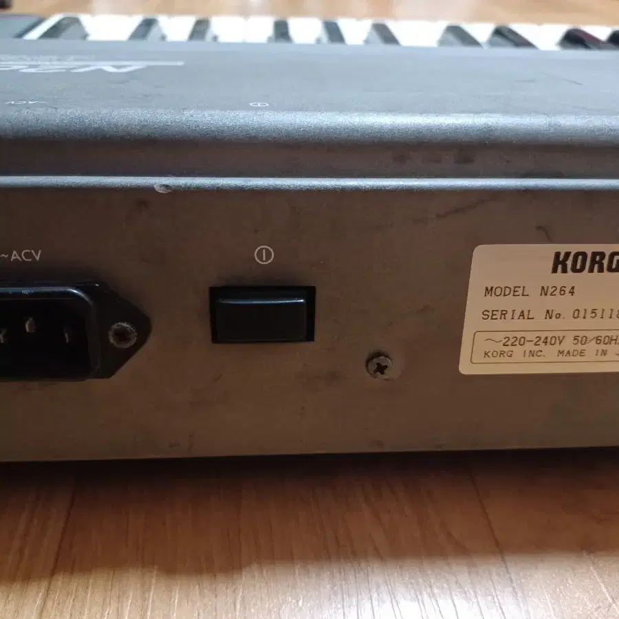 Korg N264 (76건반)