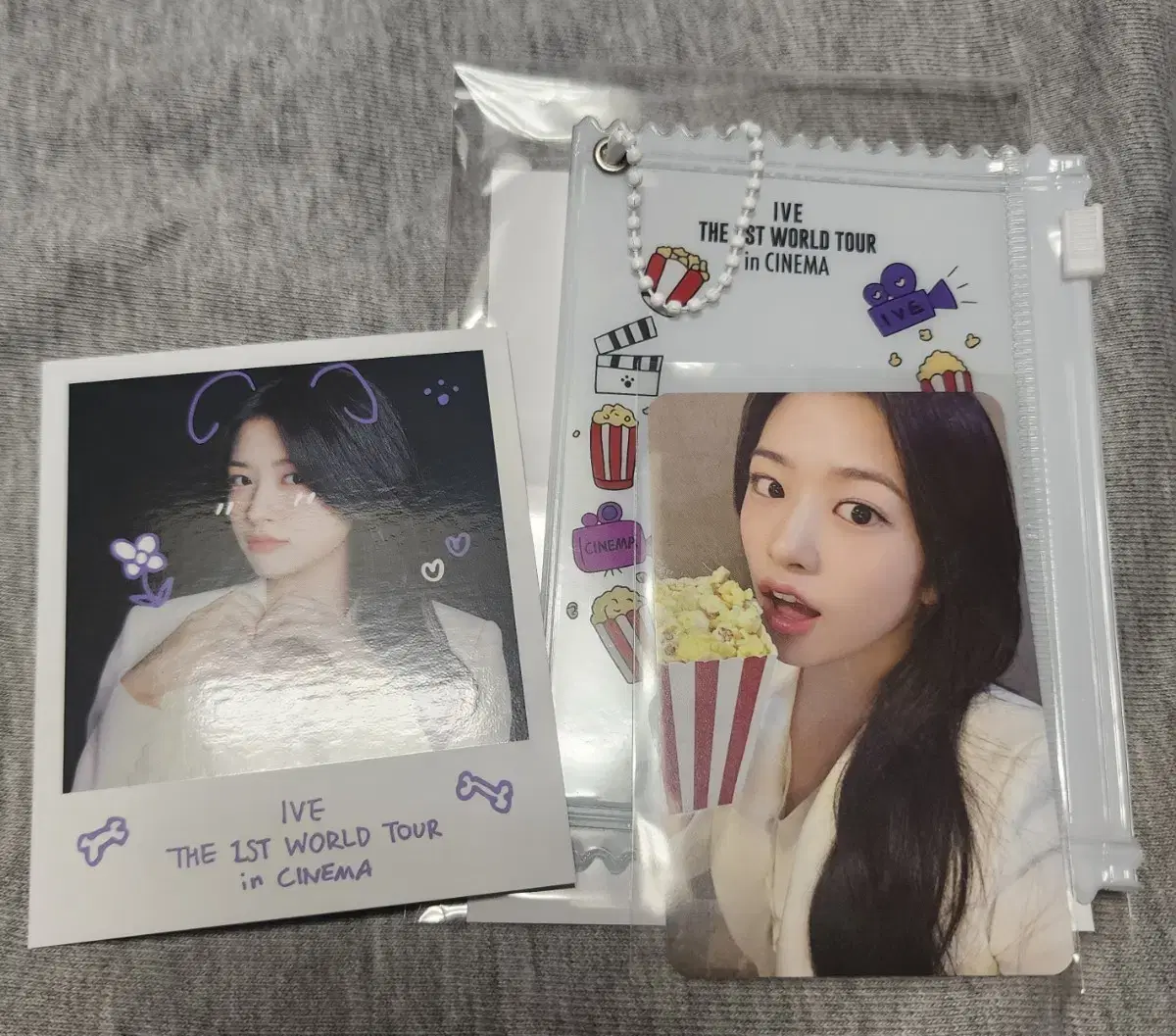 Ive cinema pop up photocard pow popcorn ahn yujin photocard & polaroid