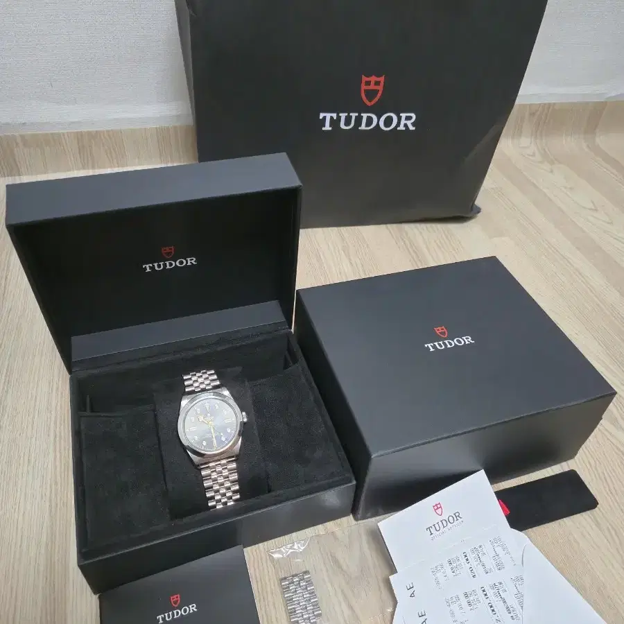 튜더 TUDOR 블랙베이39 39mm 다크그레이 스틸모델