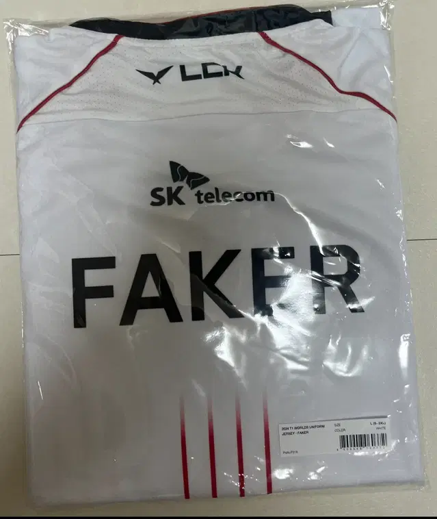 2024 T1 FAKER(L) 월즈 유니폼 팝니다.