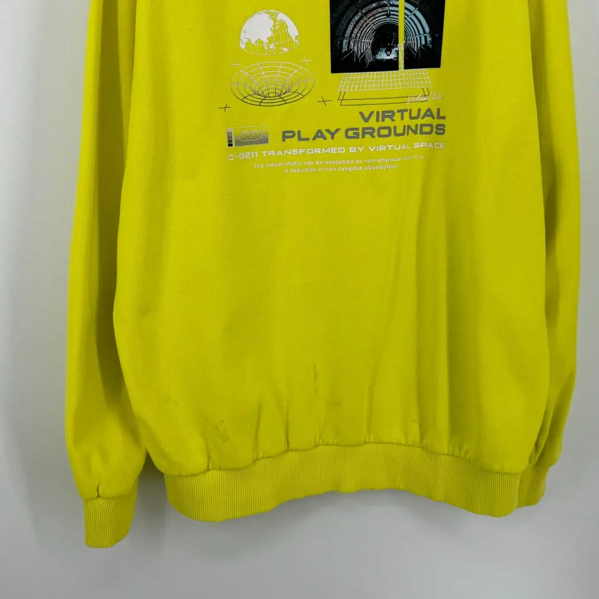 스파오 프린팅 맨투맨 티셔츠 (XL size / YELLOW)