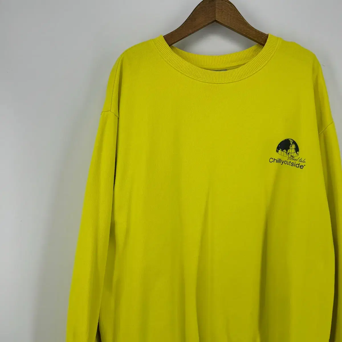 스파오 프린팅 맨투맨 티셔츠 (XL size / YELLOW)