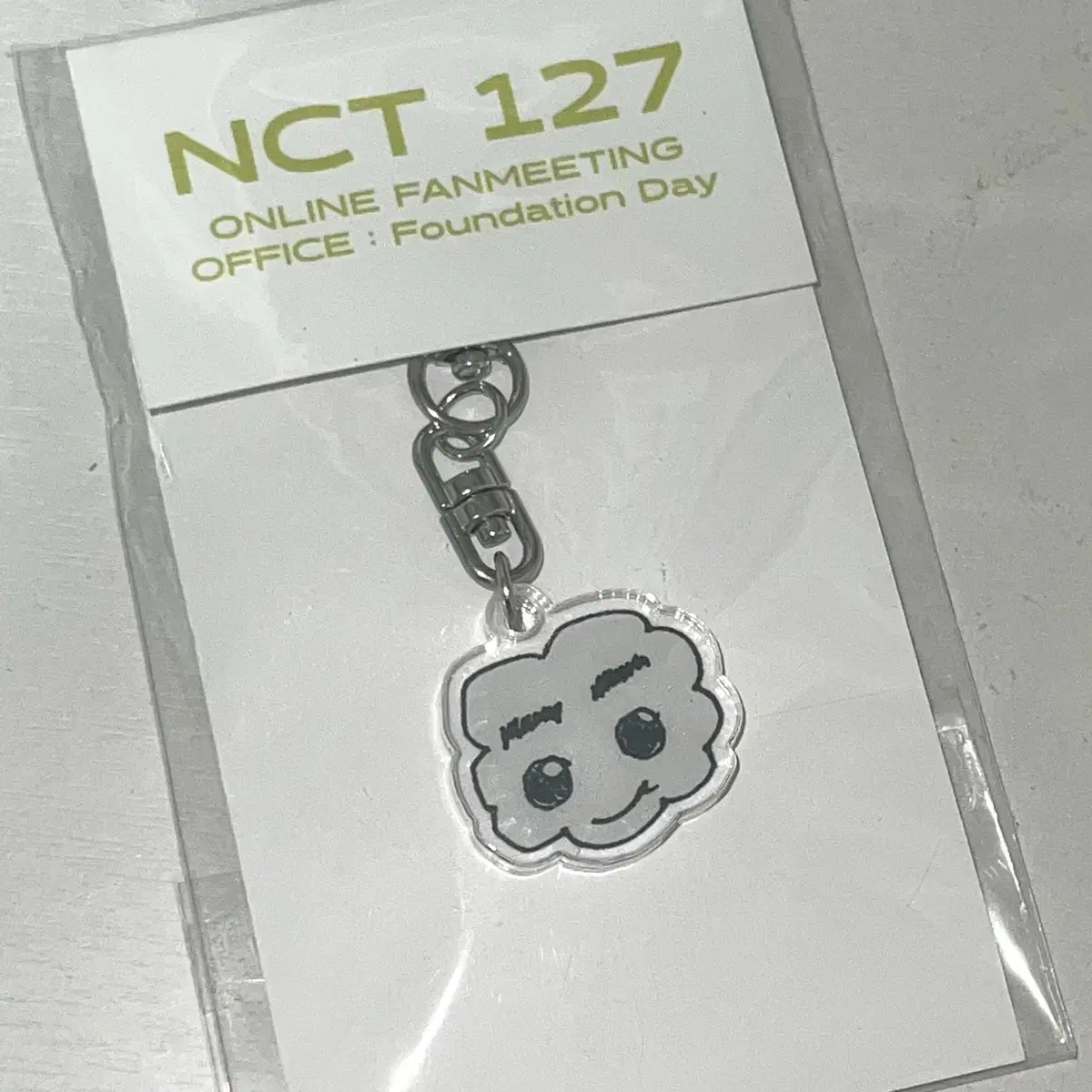 NCT127 taeyong Beyond fanmeeting acrylic Keyring