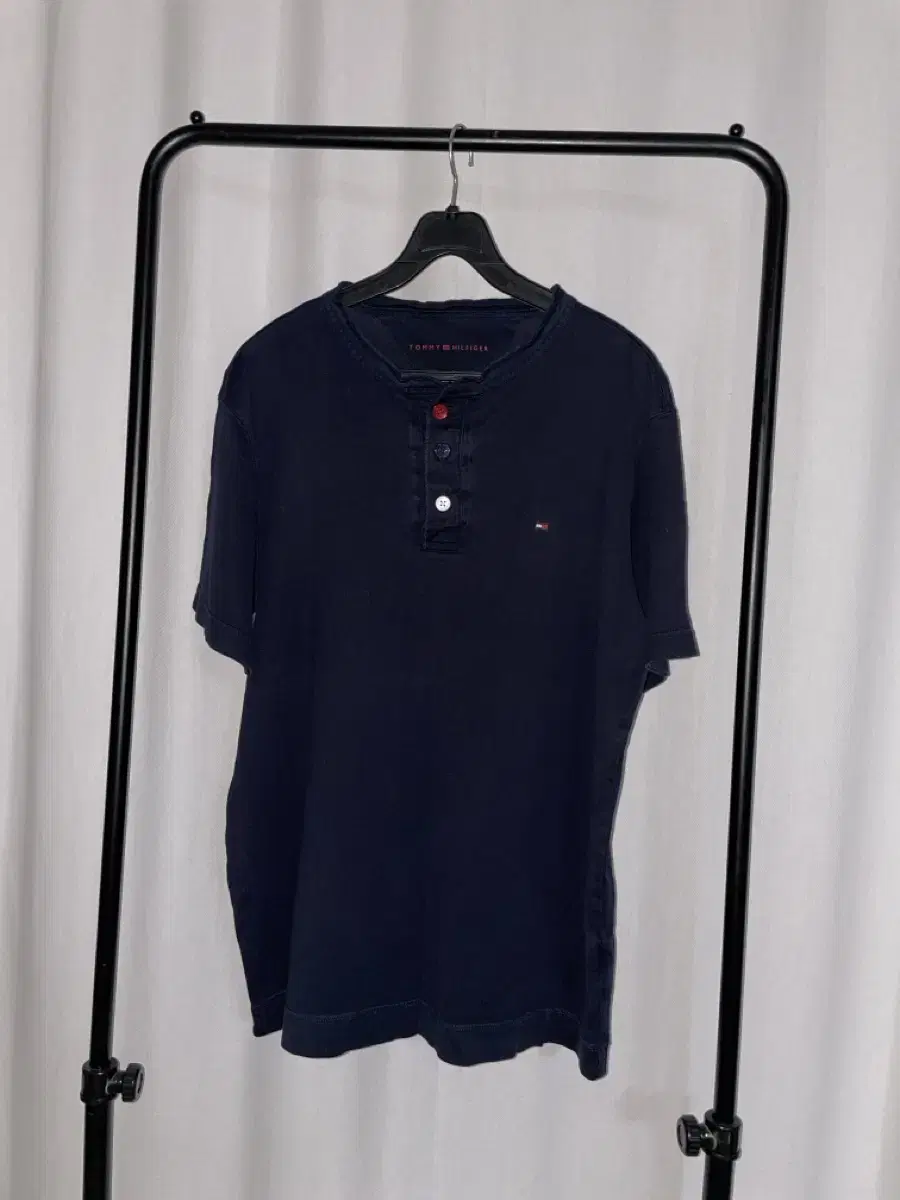 Tommy Hilfiger Henri Neck Vahn Tee