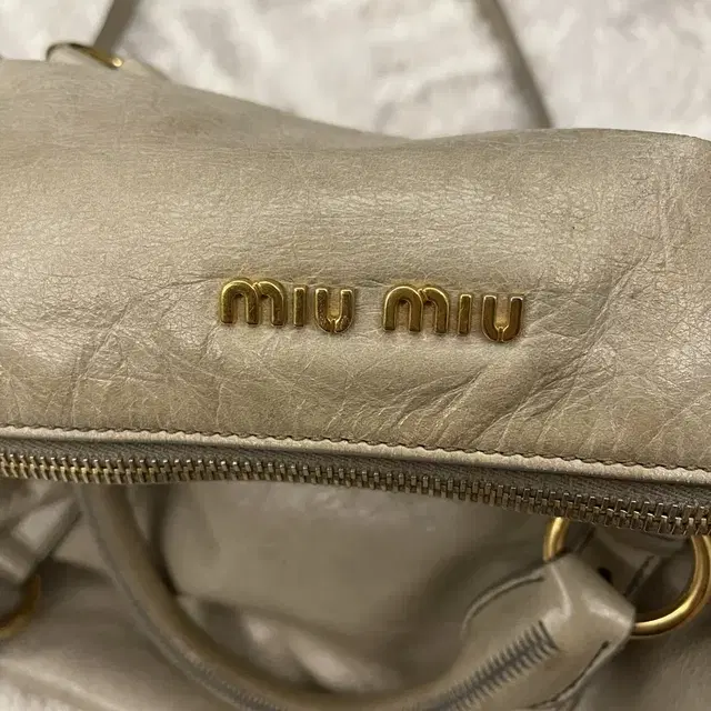 Miu Miu 미우미우 숄더백