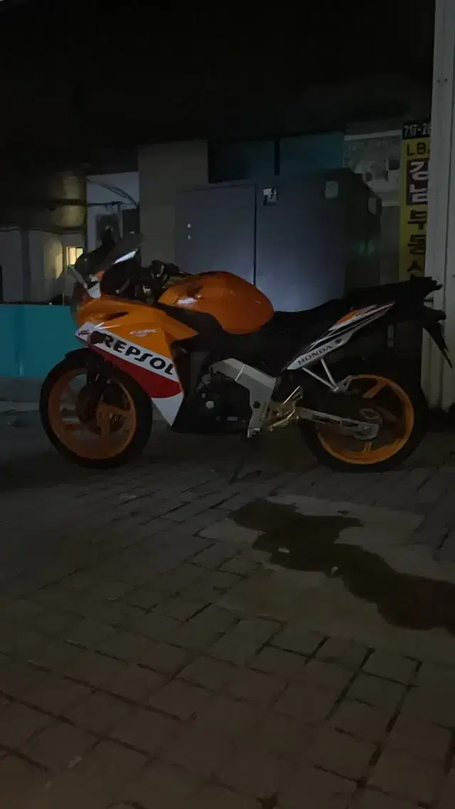 Cbr125 랩솔 15년식 2만