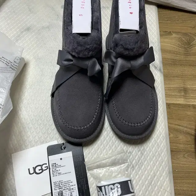 Ugg 칼렌레이스 어그부츠 230