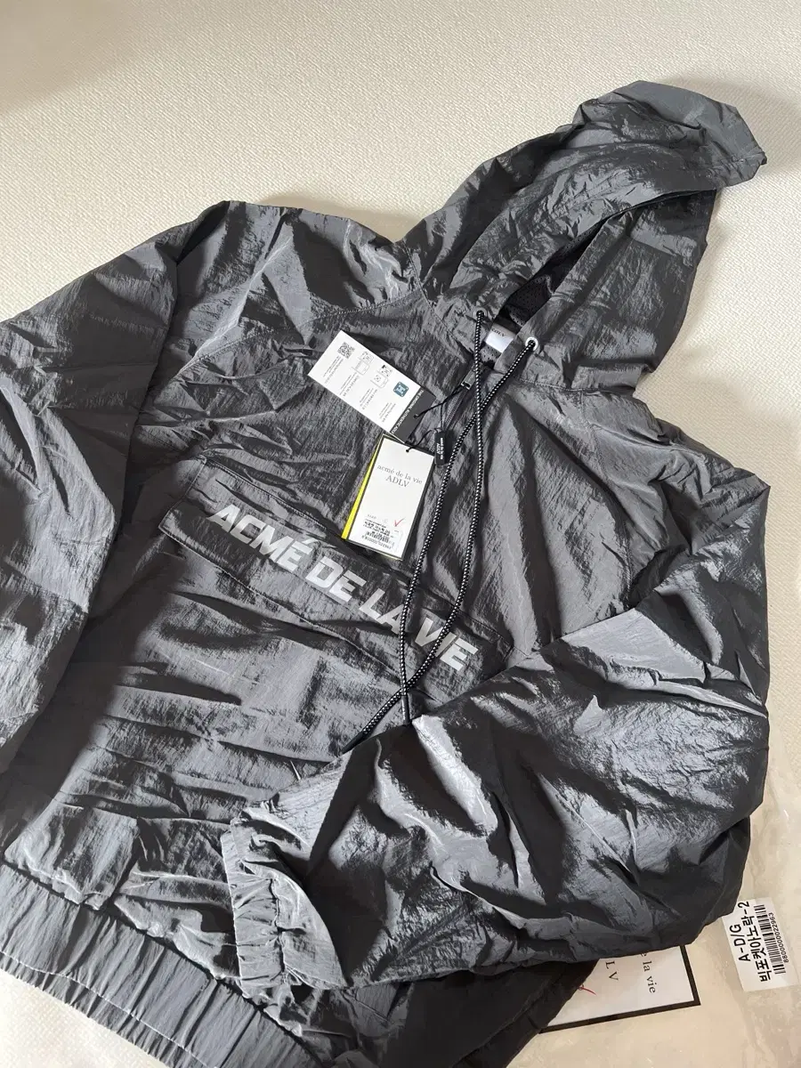 Akmedavi Pocket Anorak