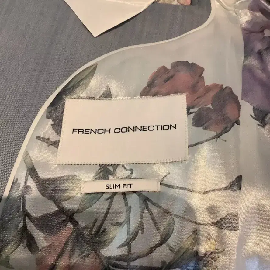 영국 French Connection 울43% 쓰리피스 라이트블루 정장