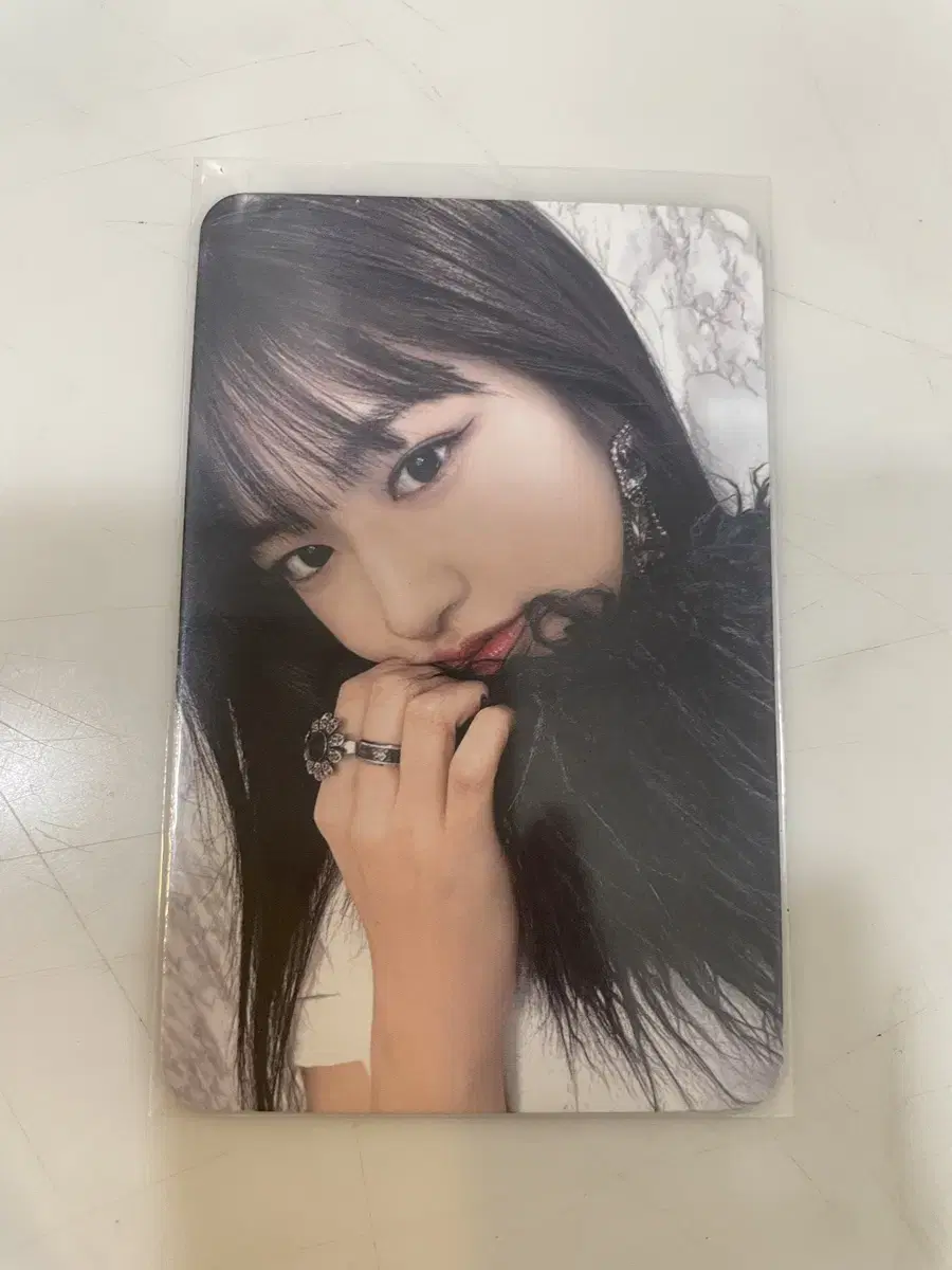 ive ahn yujin starriver photocard wts (rare)