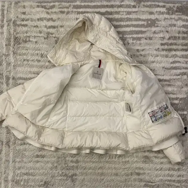 Moncler 몽클레어 몽클레르 숏 다운 패딩