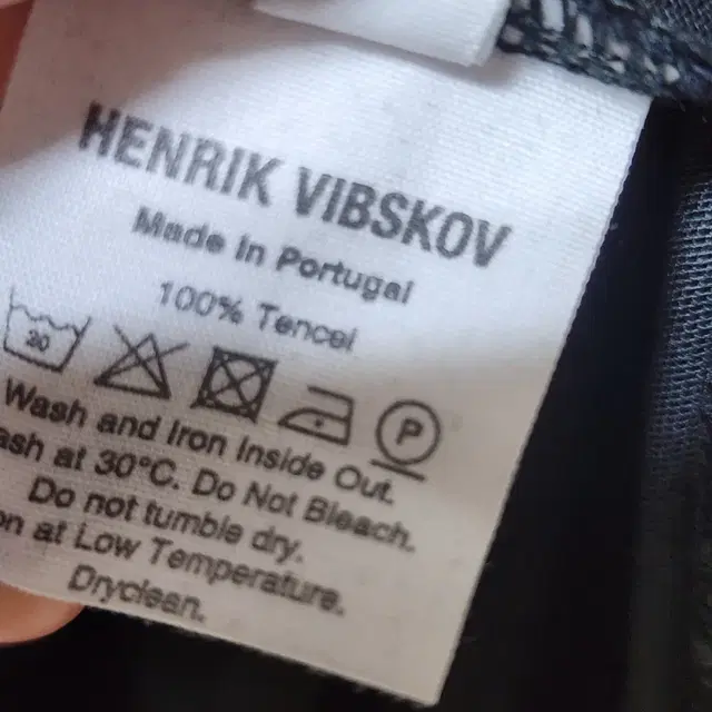 henrik vibskov 헨릭빕스코브