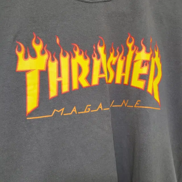 THRASHER 트레셔 반팔