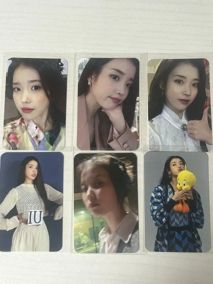 IU Lilac Photocard Set