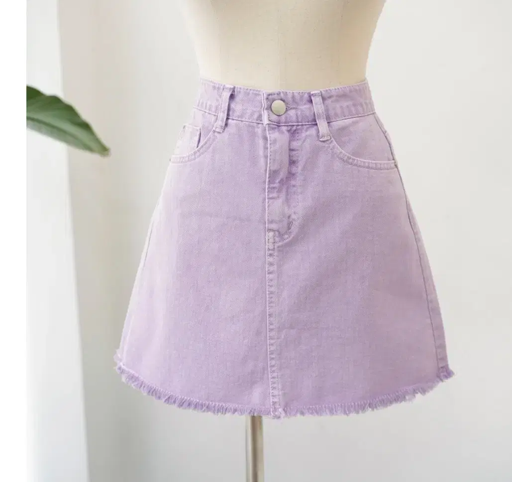 Mauve denim skirt