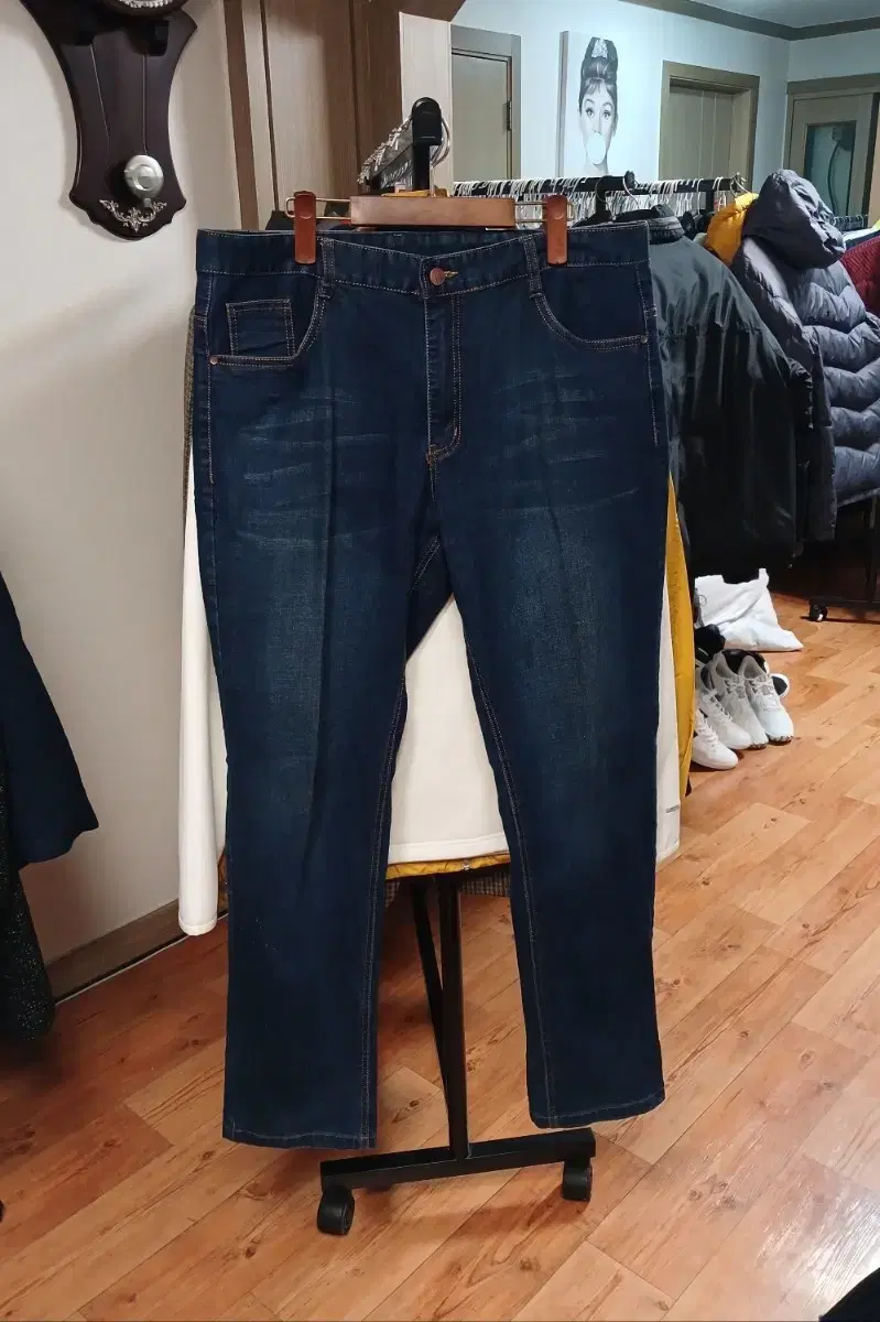 Men's Jeep Jeans (35 to 36 inches)