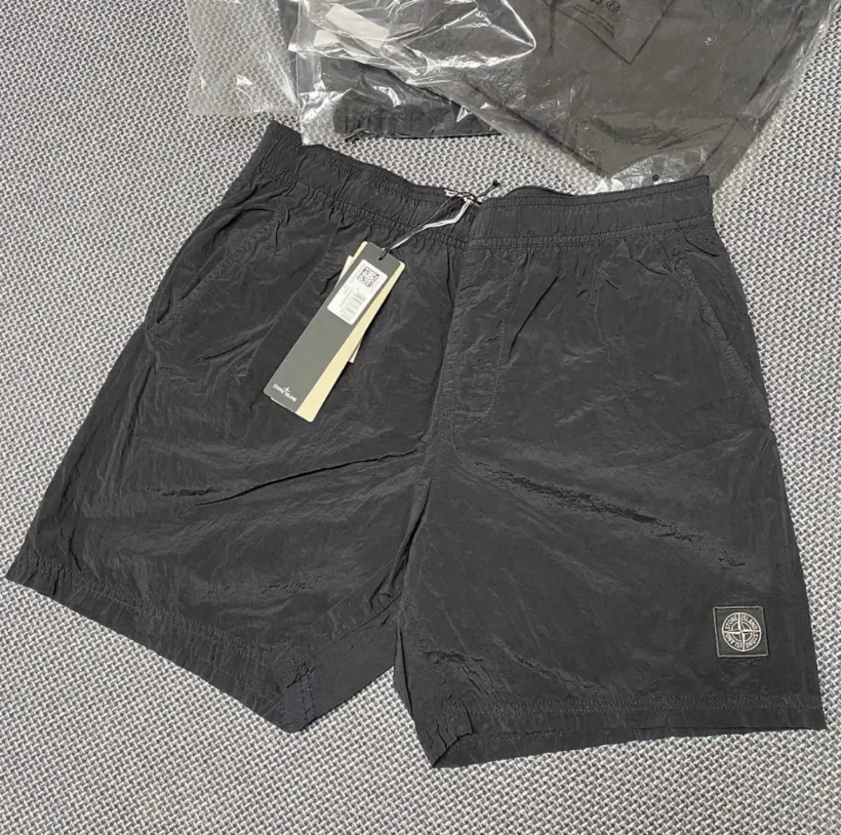 24ss Stone Island Nylon Vahn Size L Quick sale