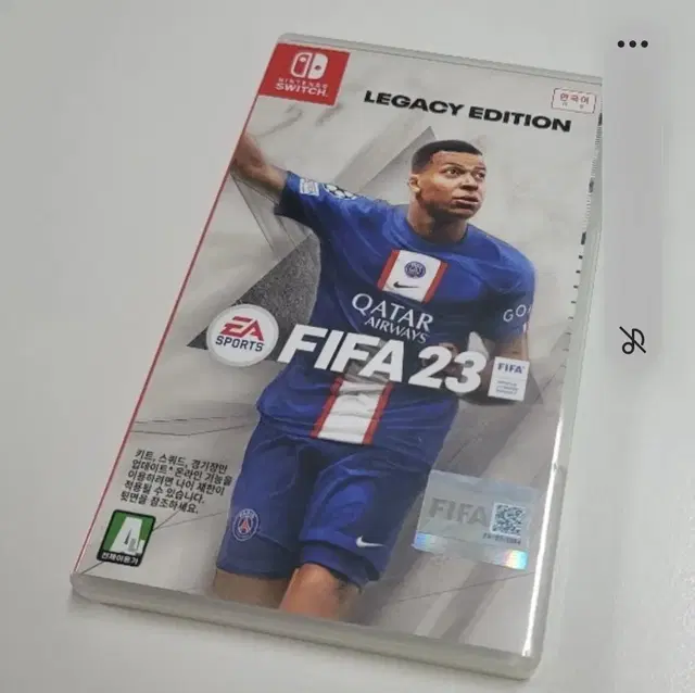 닌텐도 FIFA23 Legacy Edition 칩 팝니다.